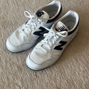 New Balance Men's White and Black Sneakers